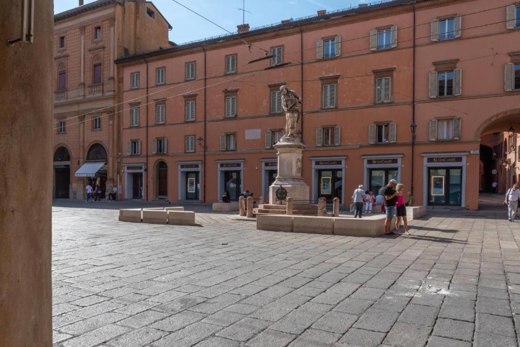 Piazza San Domenico Rooms - Bedinbolognacentro المظهر الخارجي الصورة